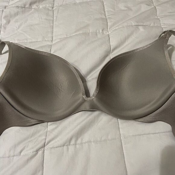 Victorias Secret Womens Full Coverage Push-Up Bra 34D Taupe Plunge Sexy - Picture 3 of 6